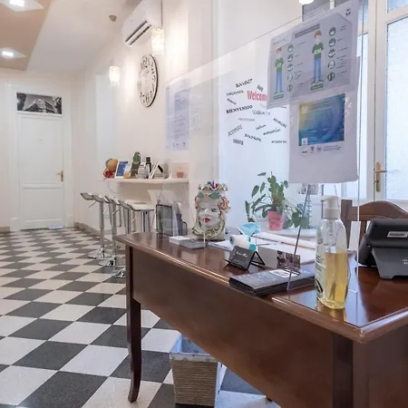 Bed & Breakfast Liberty Palace 3*