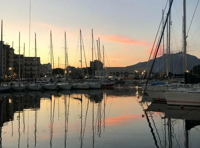 Liberty Palace Bed & Breakfast 4*