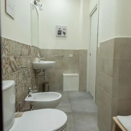 B&B Liberty Palace